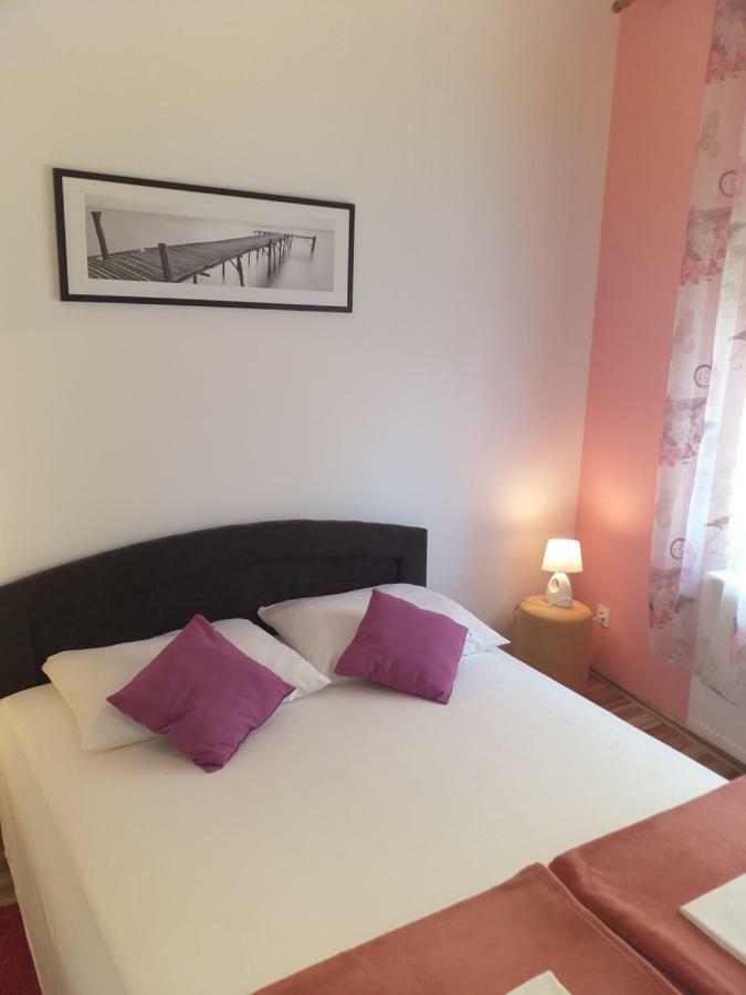 Apartment Yelena Rose West Zadar Exterior photo